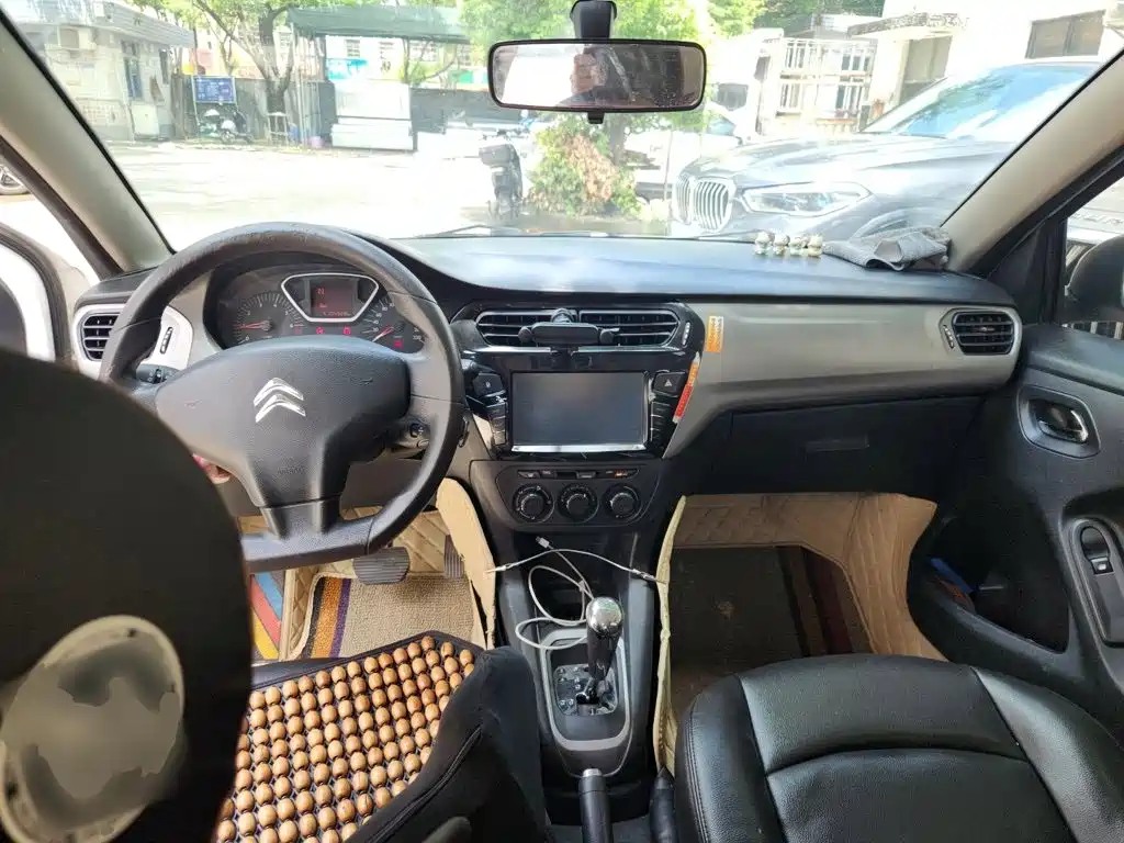 Citroen Elysee — миниатюра 10