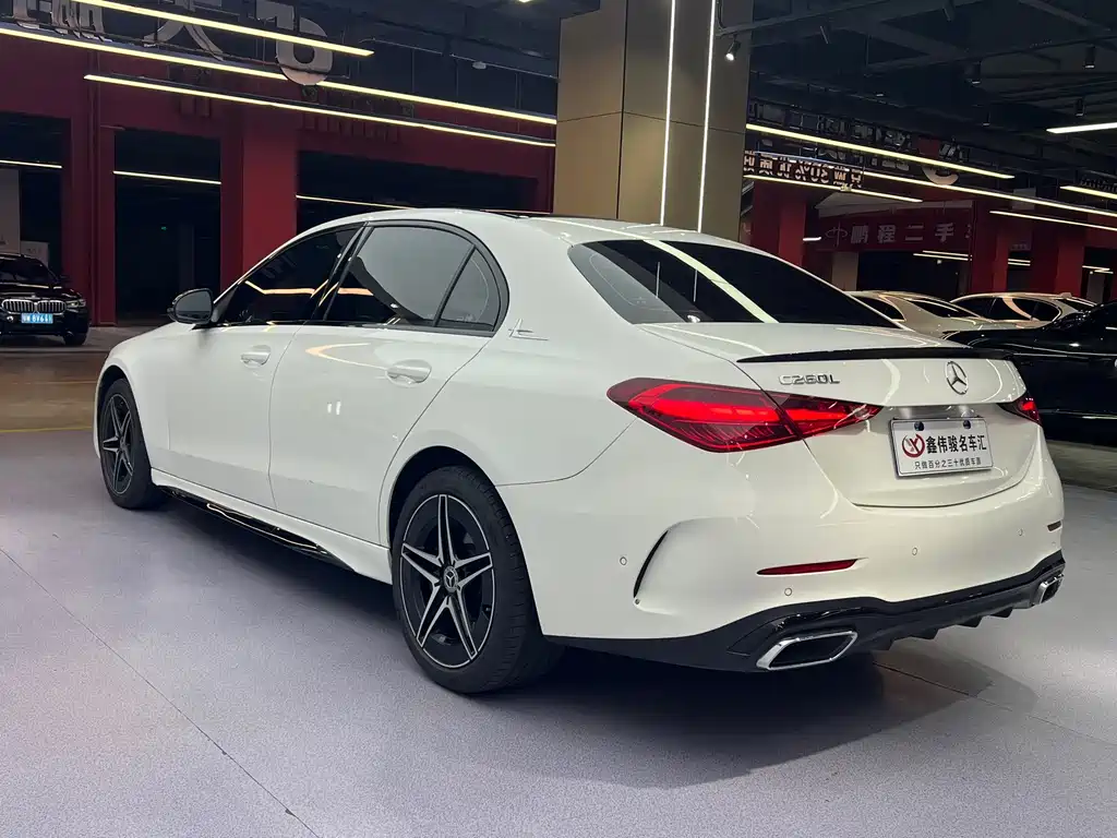 Mercedes-Benz C-Class — миниатюра 18