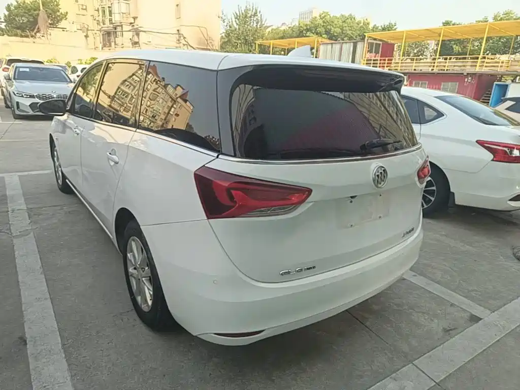 Buick GL6 — миниатюра 5