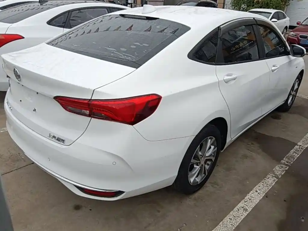 Buick Verano — миниатюра 7