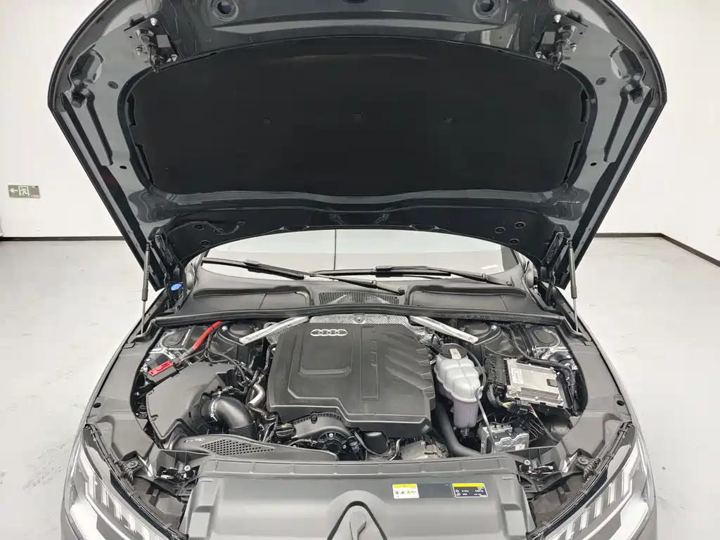 Audi A4L — миниатюра 17