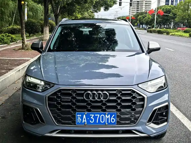 AUDI  Q5L 2022