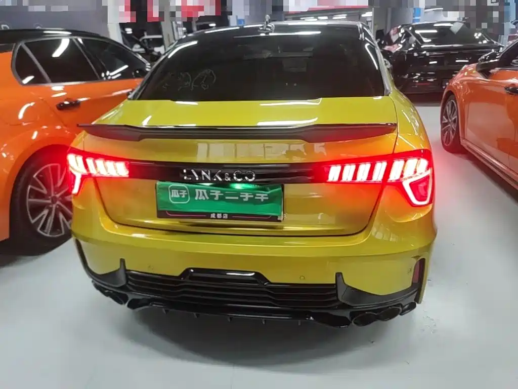 Lynk & Co 03 — миниатюра 6