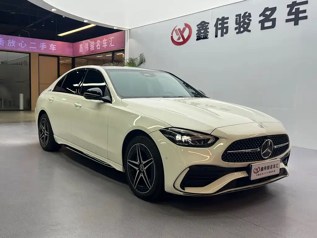 Mercedes-Benz C-Class — миниатюра 4