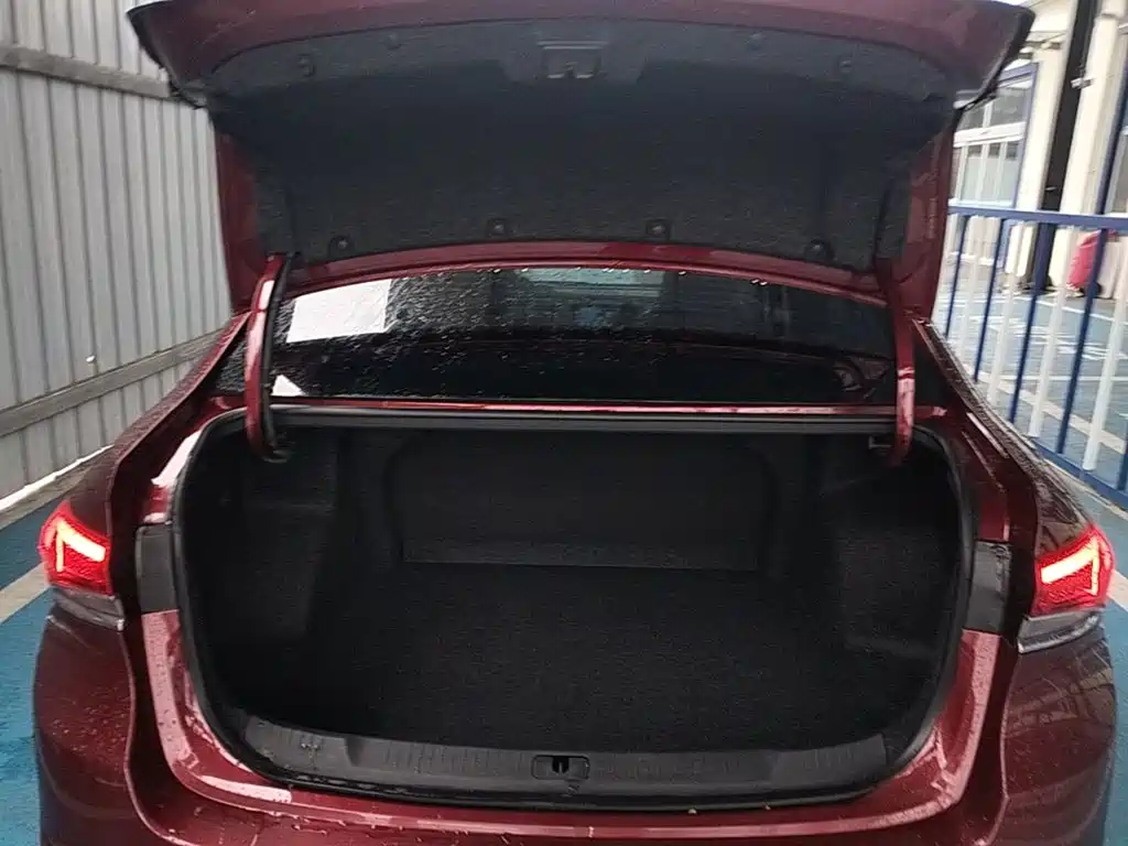 Buick Excelle — миниатюра 19