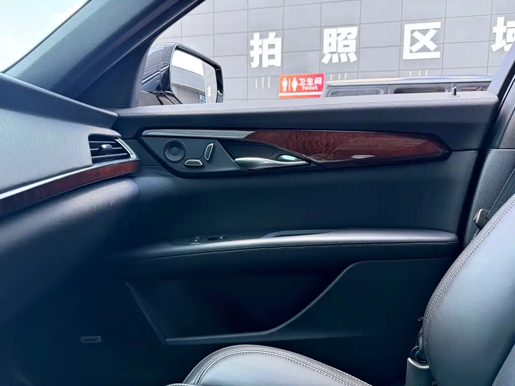 Cadillac CT6 — миниатюра 28