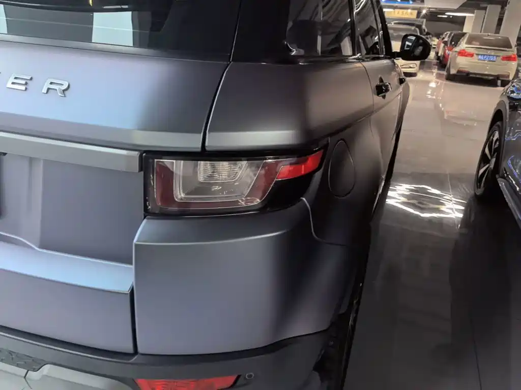 Land Rover Evoque — миниатюра 8
