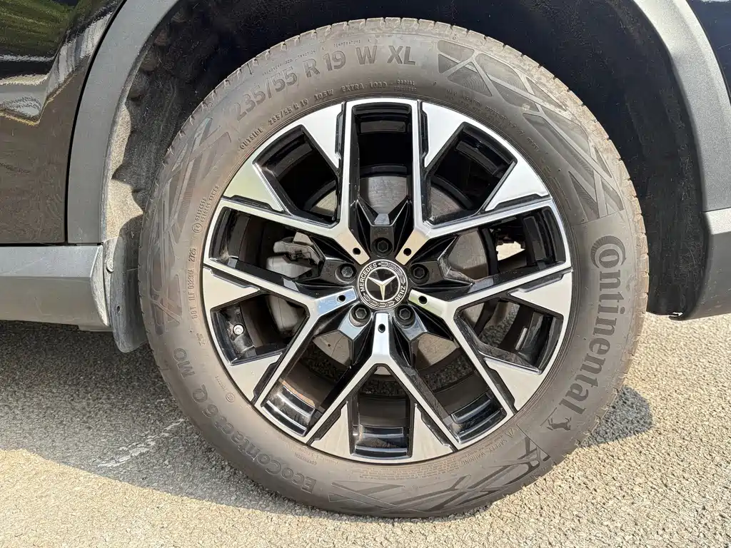 Mercedes-Benz GLC — миниатюра 10