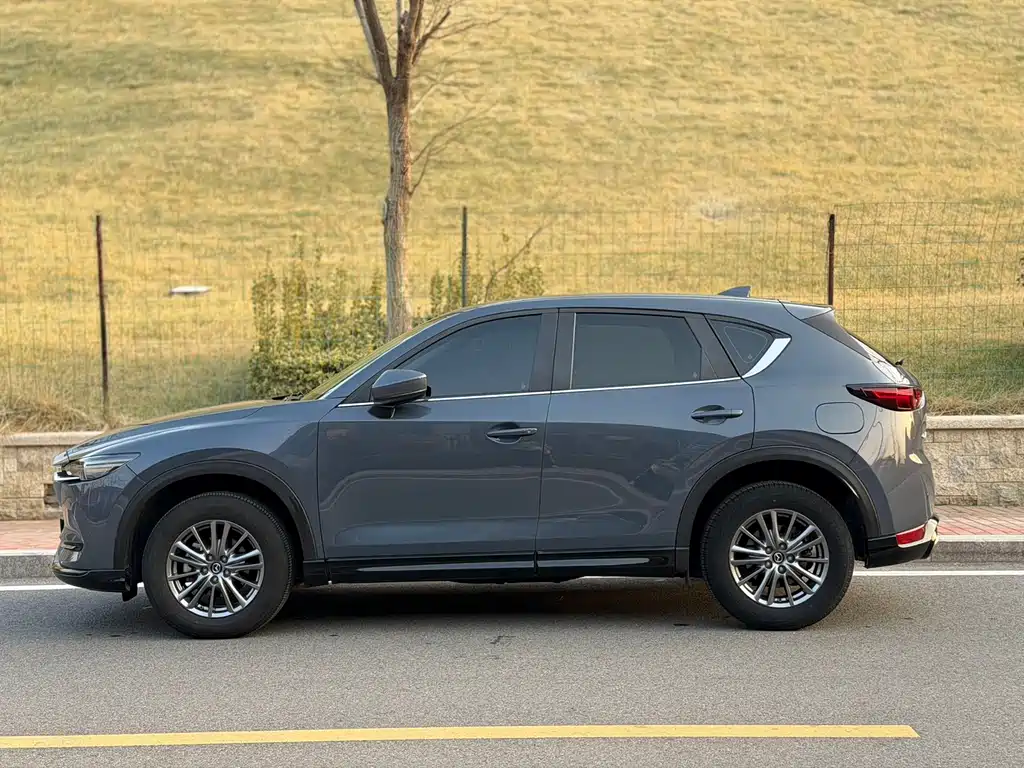 MAZDA CX 5
