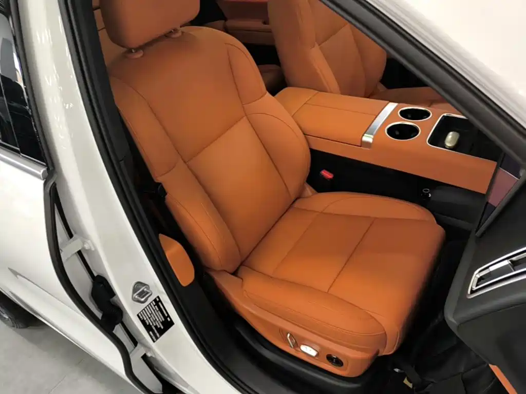 Li Auto Li L6 — миниатюра 25