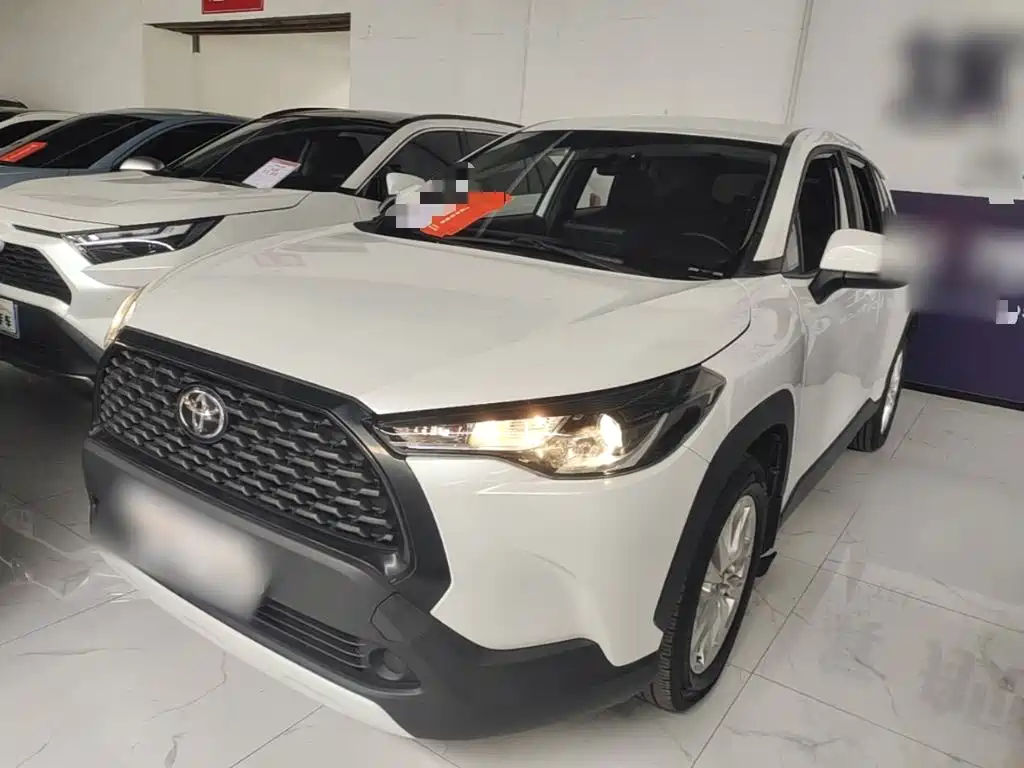Toyota Corolla Cross — миниатюра 2
