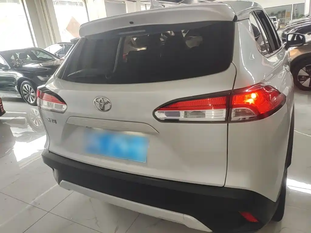 Toyota Corolla Cross — миниатюра 6