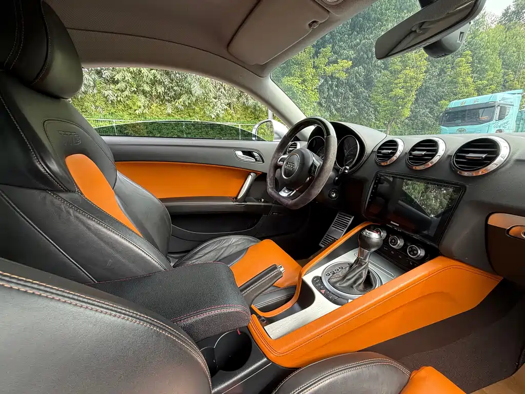 Audi TTS — миниатюра 20