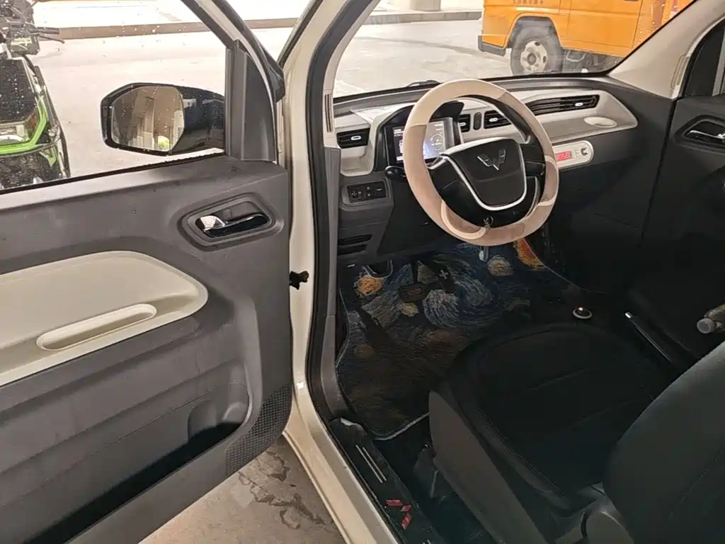 Wuling MINIEV — миниатюра 16