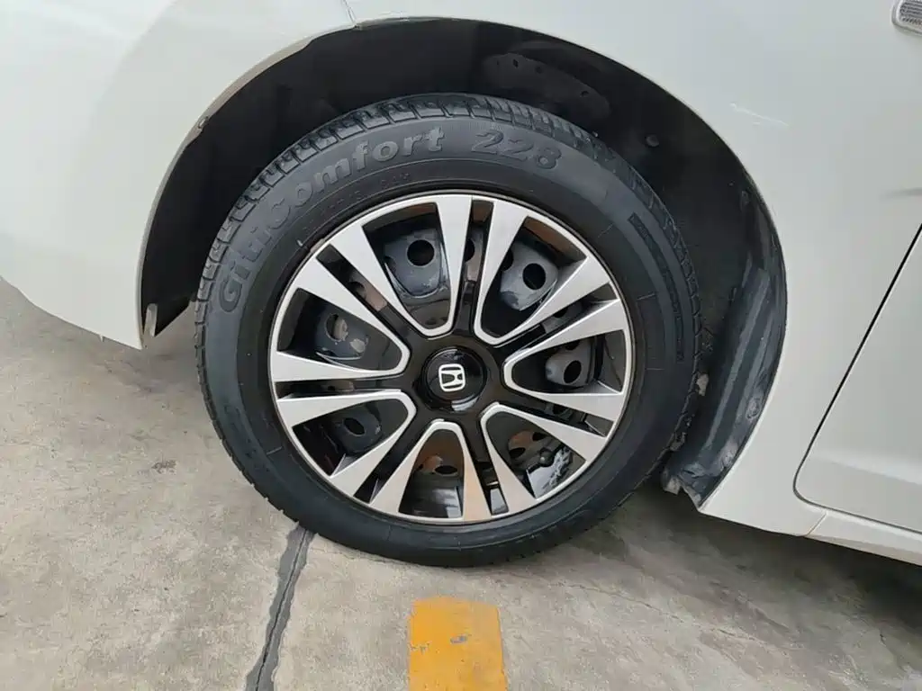 Honda Fit — миниатюра 23