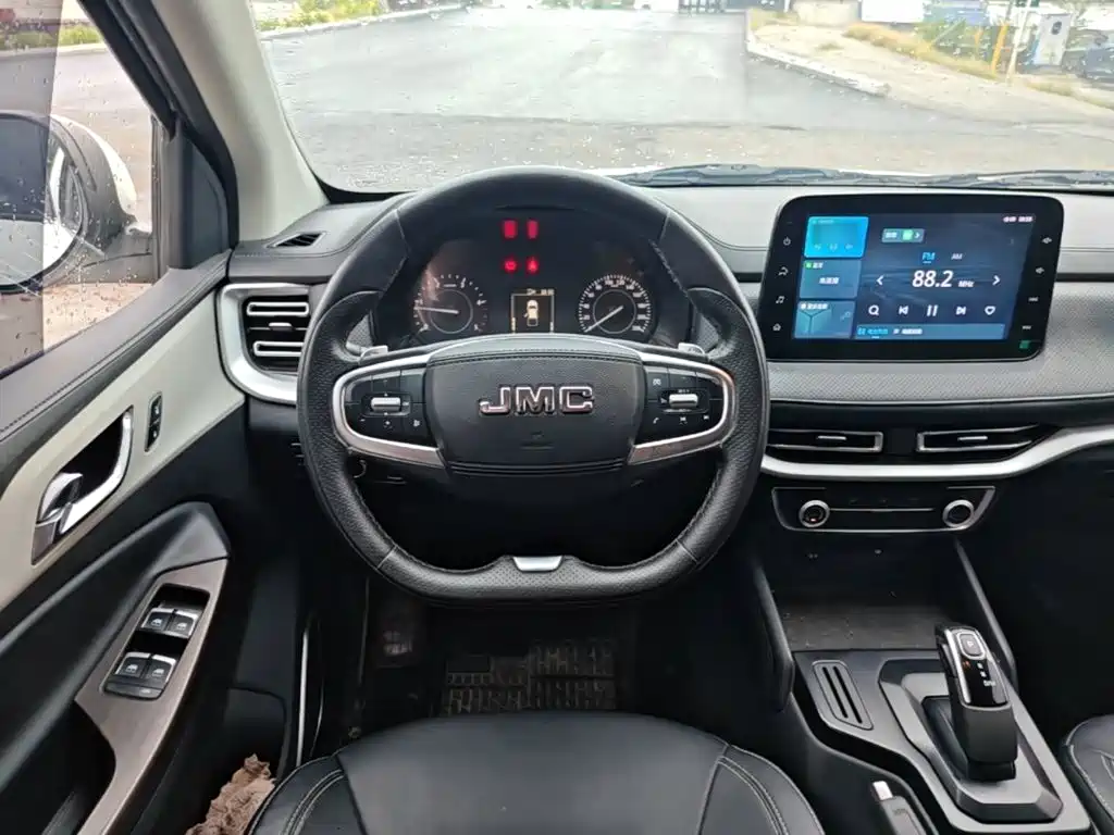 JMC Yuhu 7 — миниатюра 11