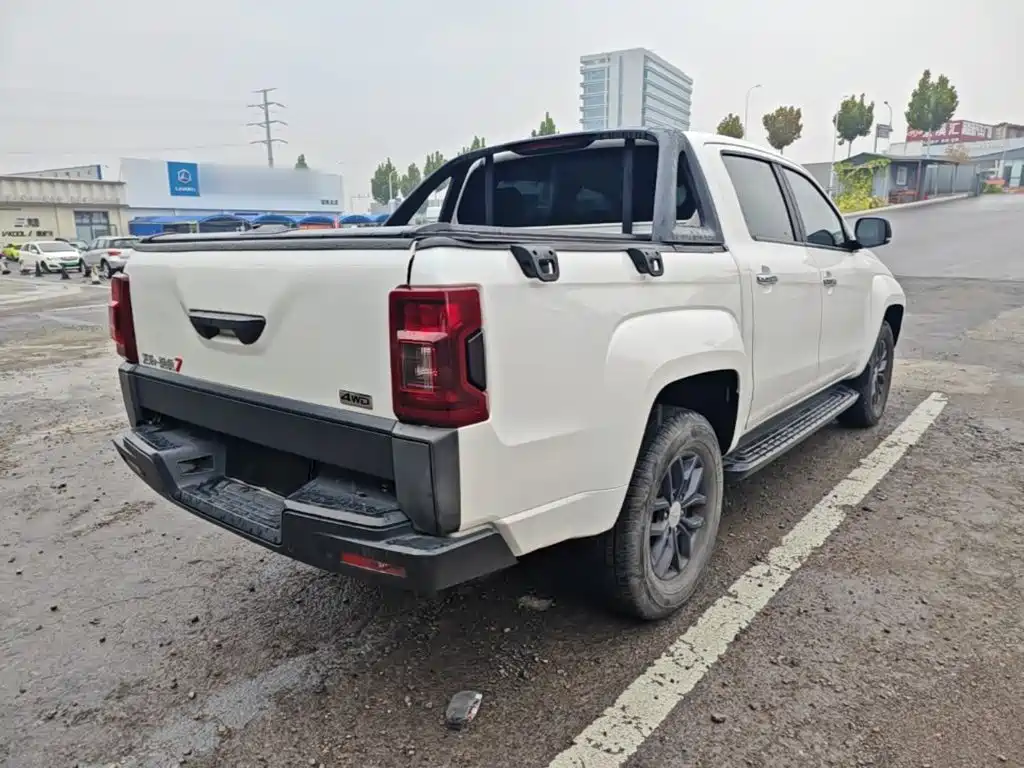 JMC Yuhu 7 — миниатюра 7