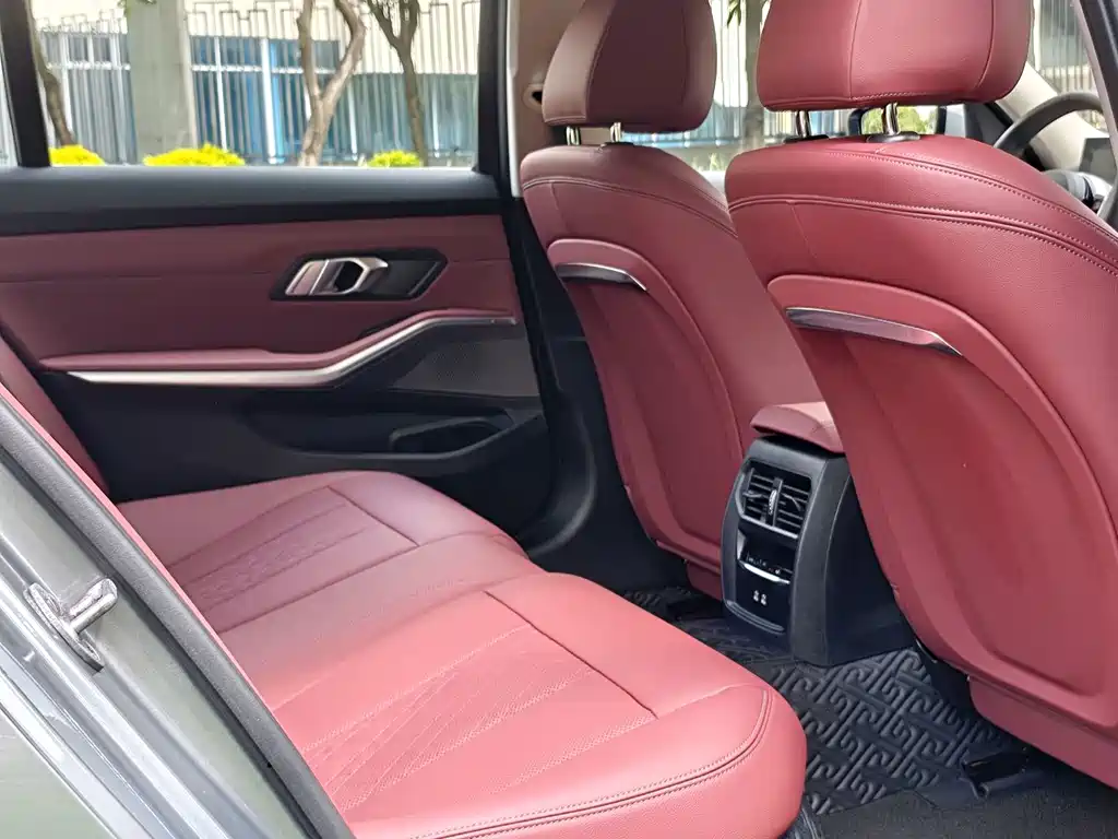 BMW i3 — миниатюра 9