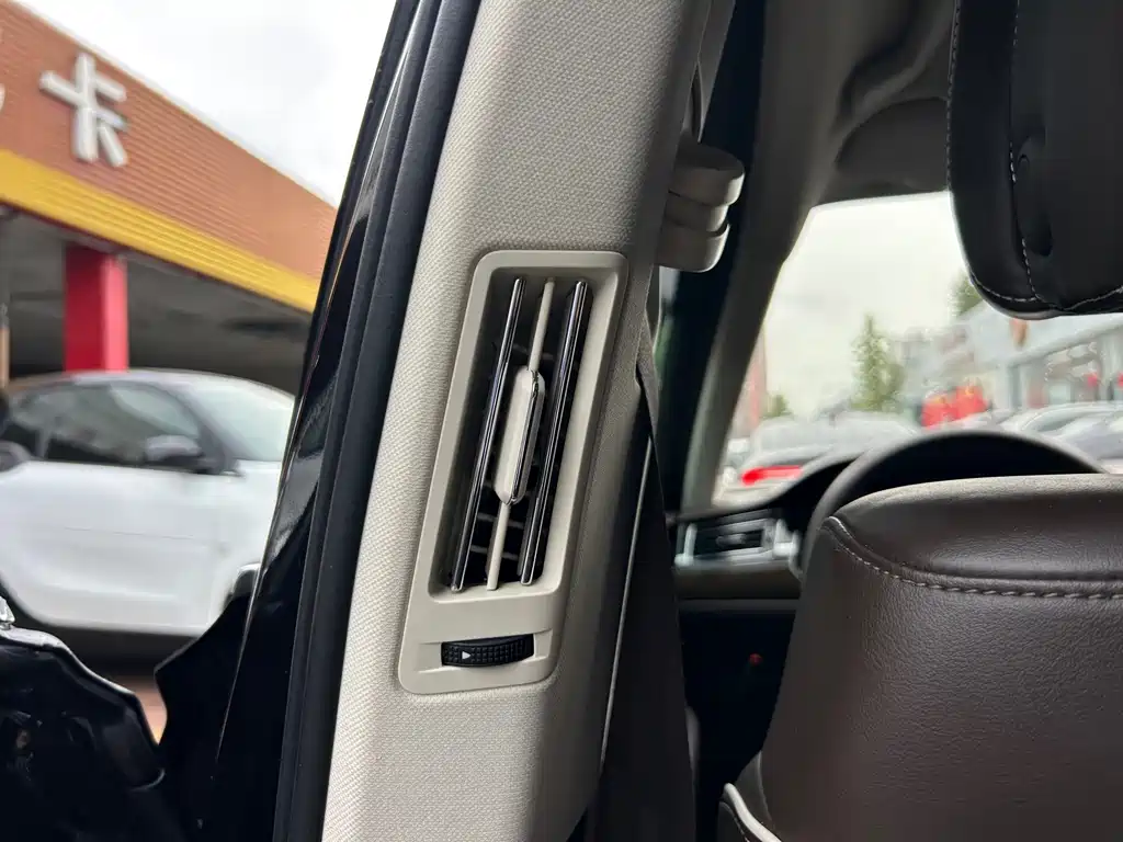 Volkswagen Phideon — миниатюра 19
