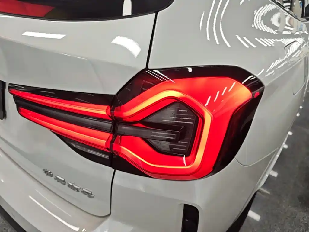 BMW iX3 — миниатюра 8
