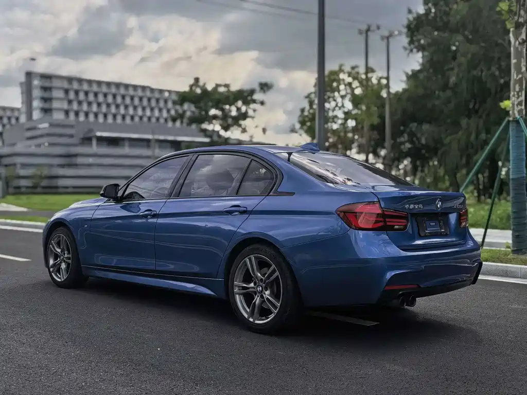 BMW 3 Series — миниатюра 4
