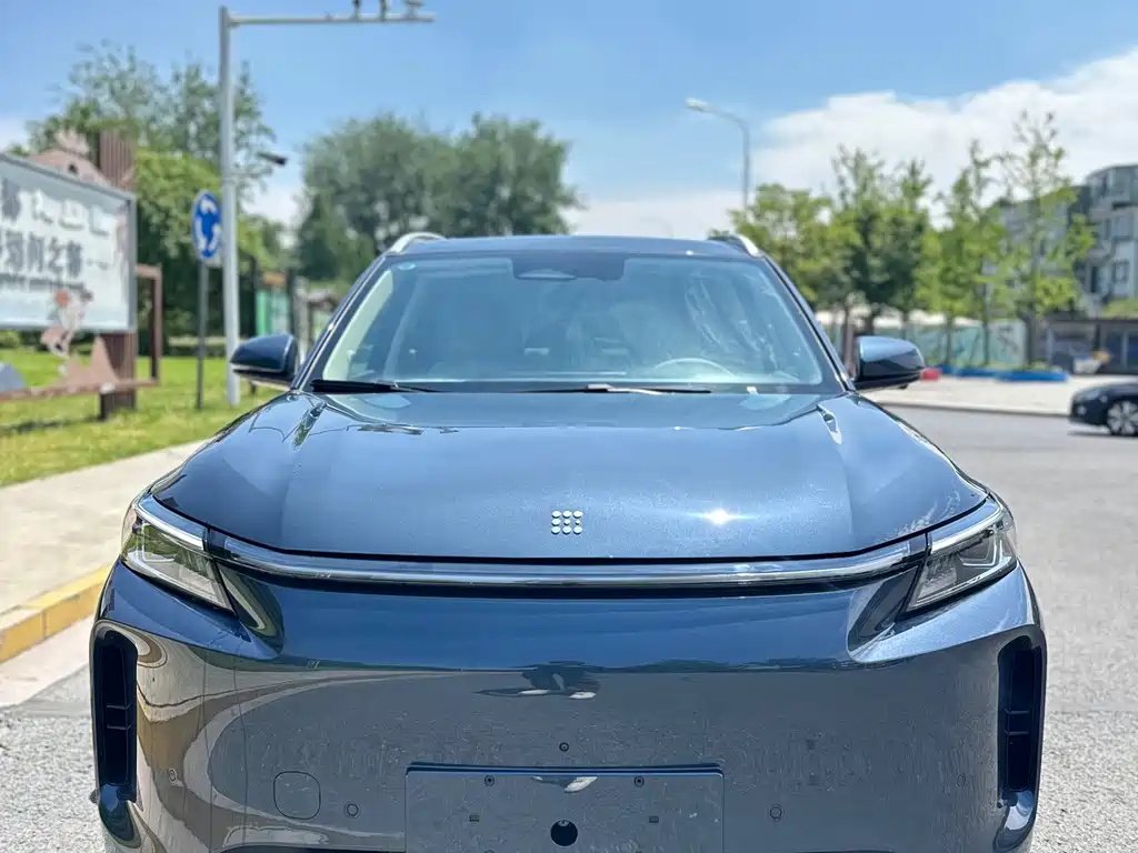 Landian E5 PLUS 2026 230km Ultra 7 мест