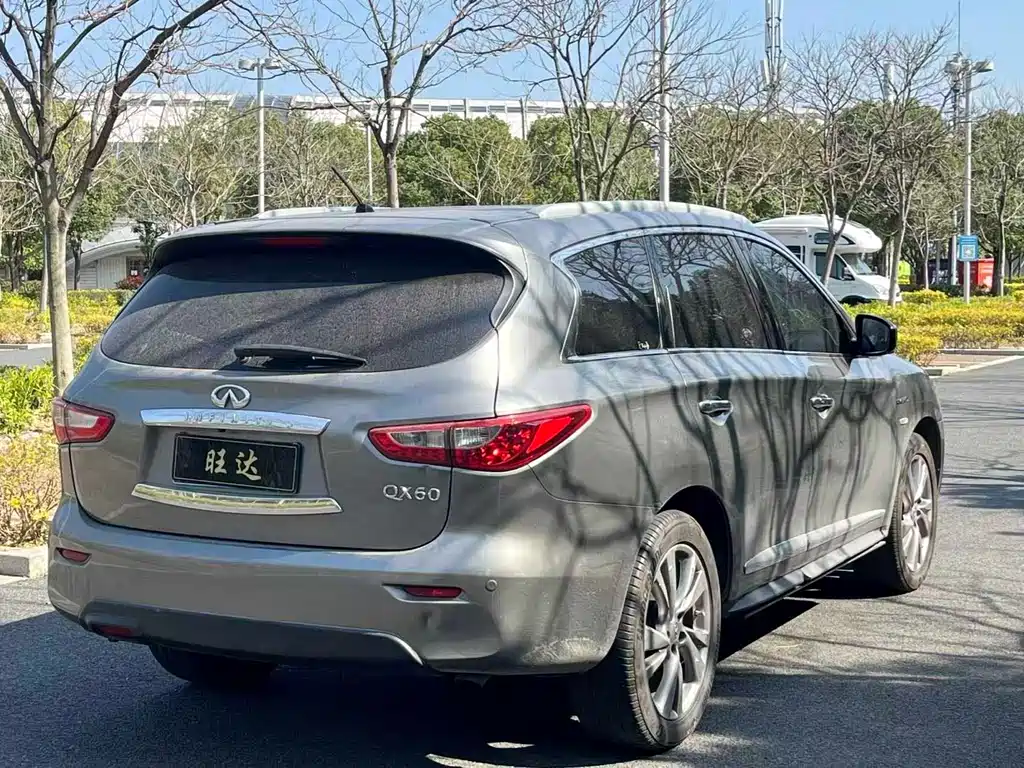 Infiniti QX60 2014 2.5 S/C Hybrid