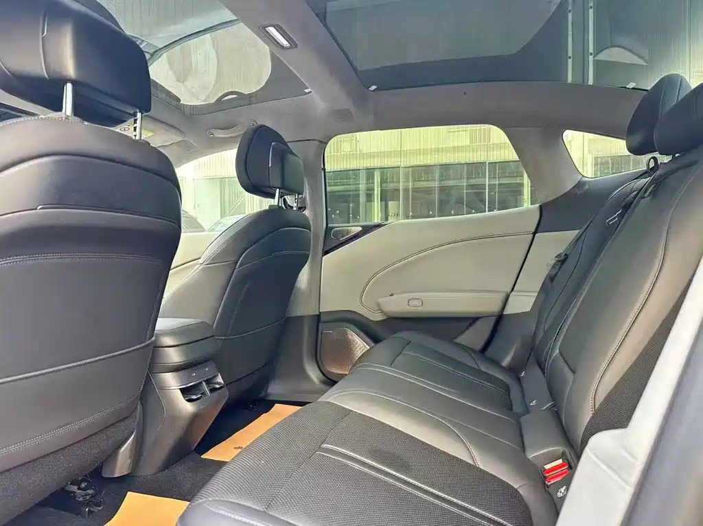 ZEEKR EXTREME KRYPTON 007