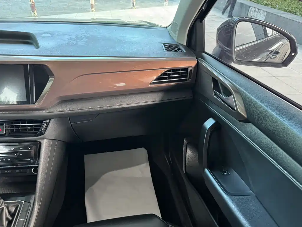 Volkswagen Tharu — миниатюра 18