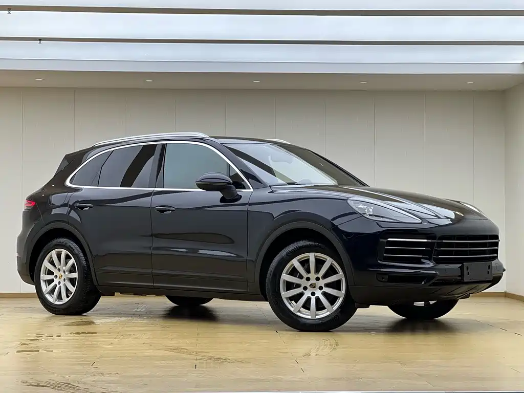 Porsche Cayenne — миниатюра 3