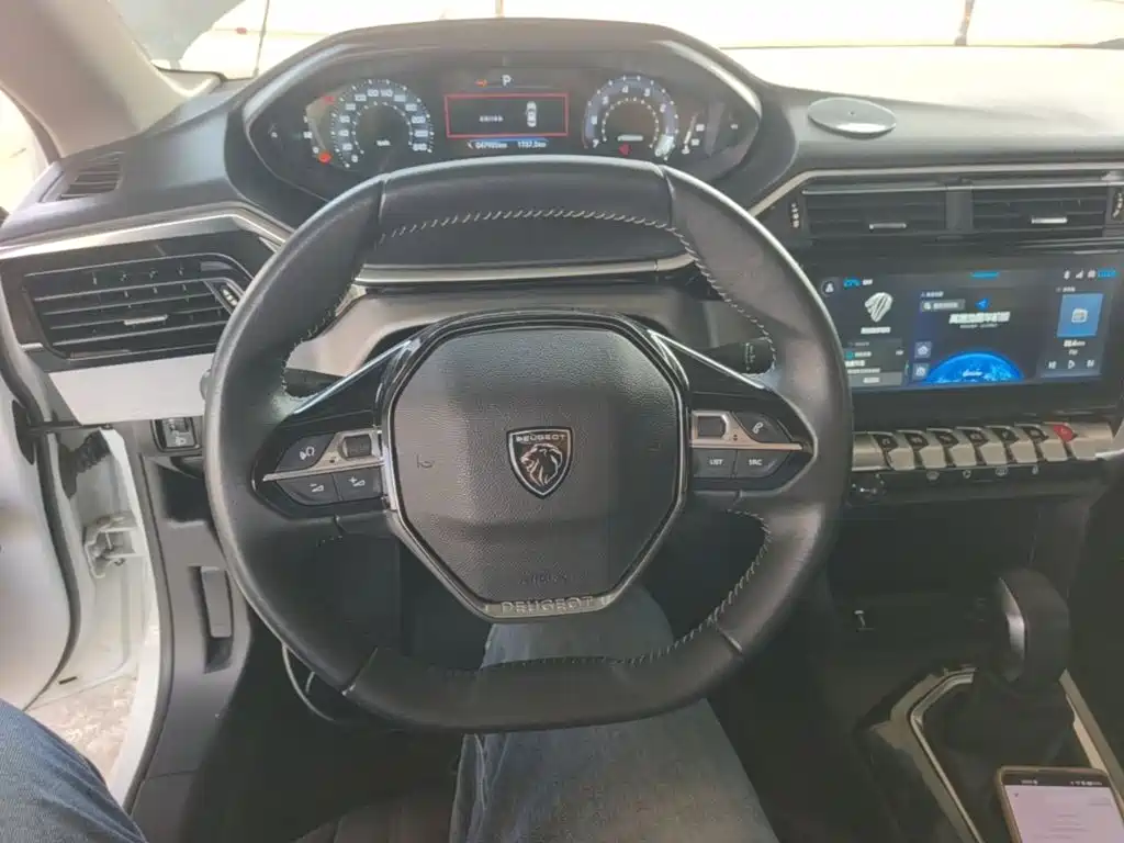 Peugeot 408 — миниатюра 11