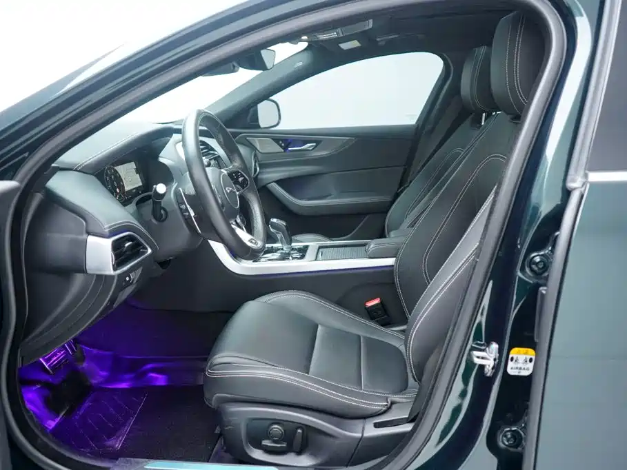 Jaguar XEL — миниатюра 5