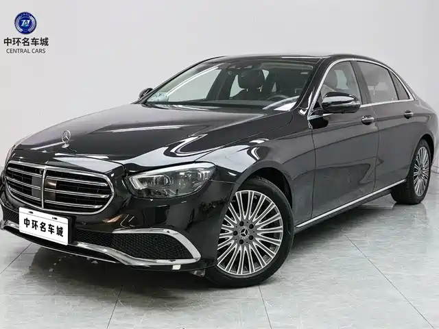 MERCEDES-BENZ E CLASS 2021