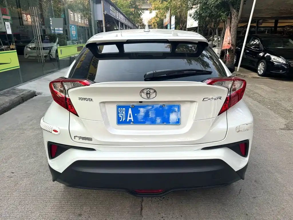 Toyota C-HR — миниатюра 3