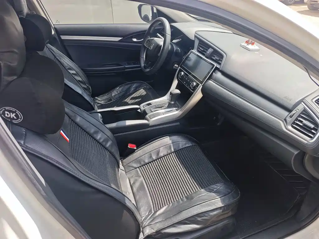 Honda Civic — миниатюра 4