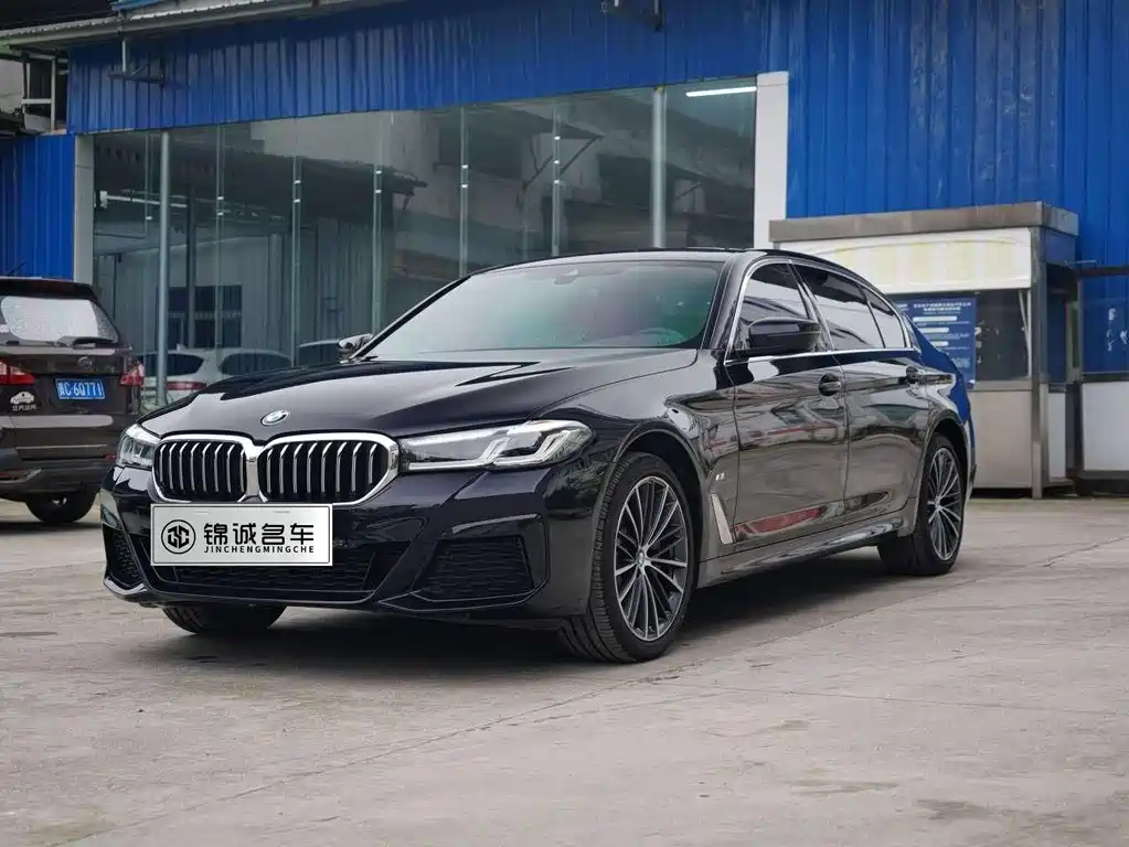 BMW 5 Series 2023