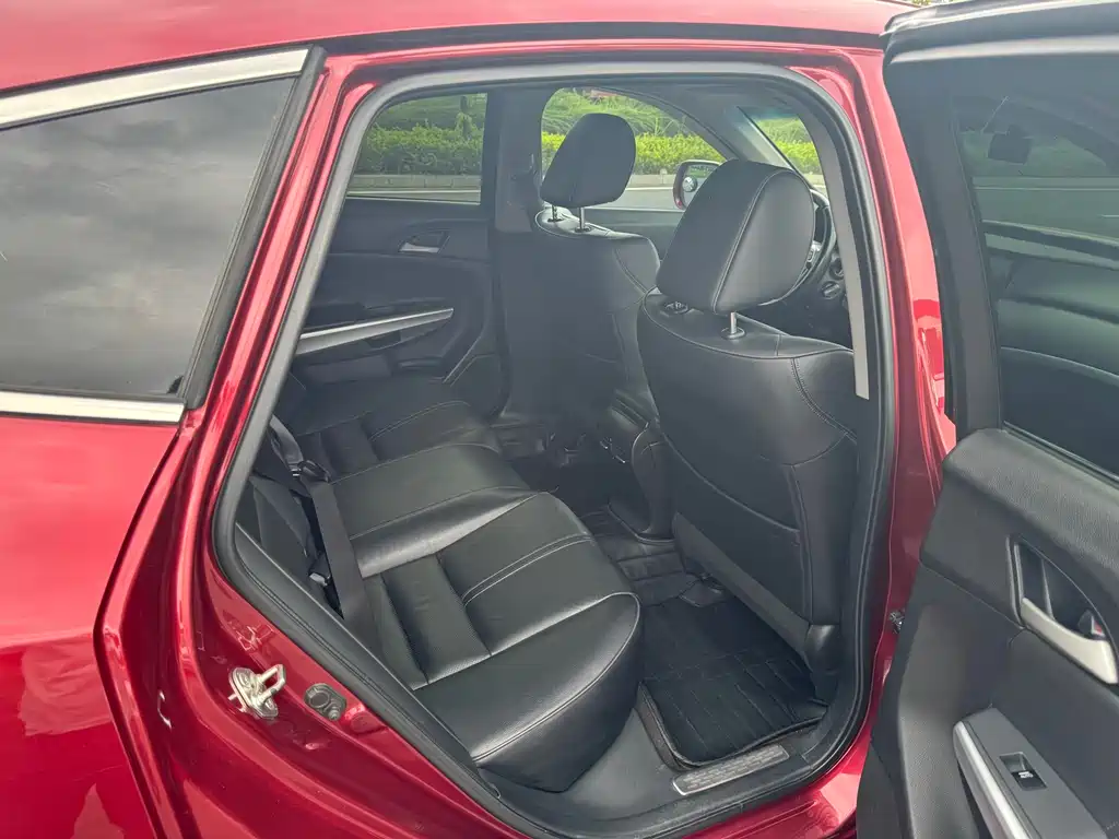 Honda Crosstour — миниатюра 11