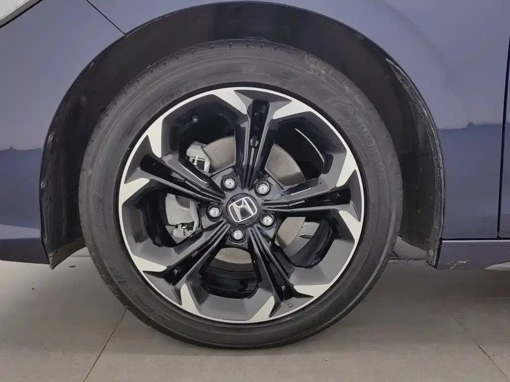 Honda Civic — миниатюра 17