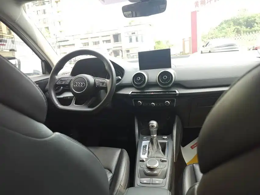 Audi Q2L — миниатюра 4