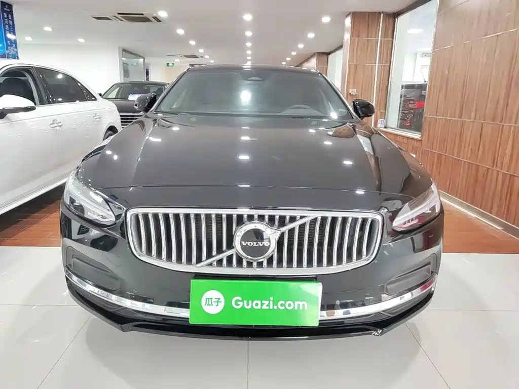 Volvo S90 — миниатюра 3