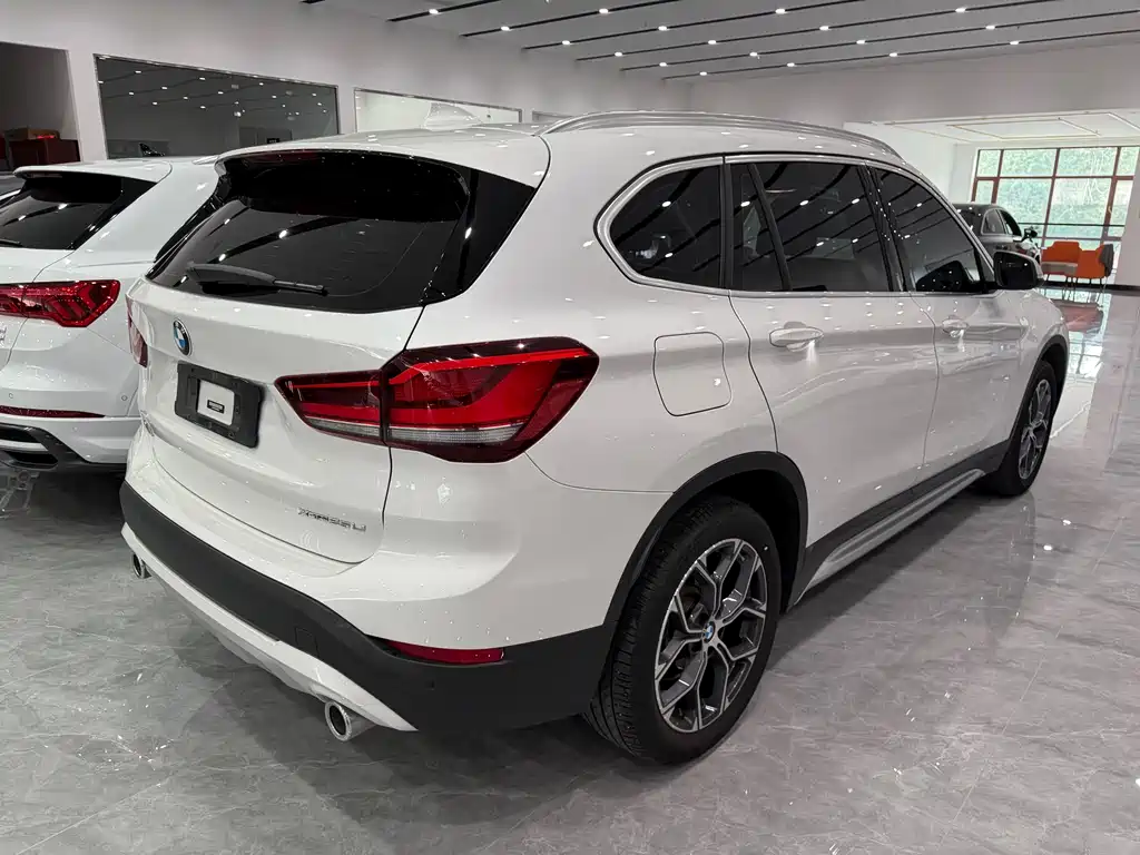 BMW X1 2022 sDrive20Li Fashion