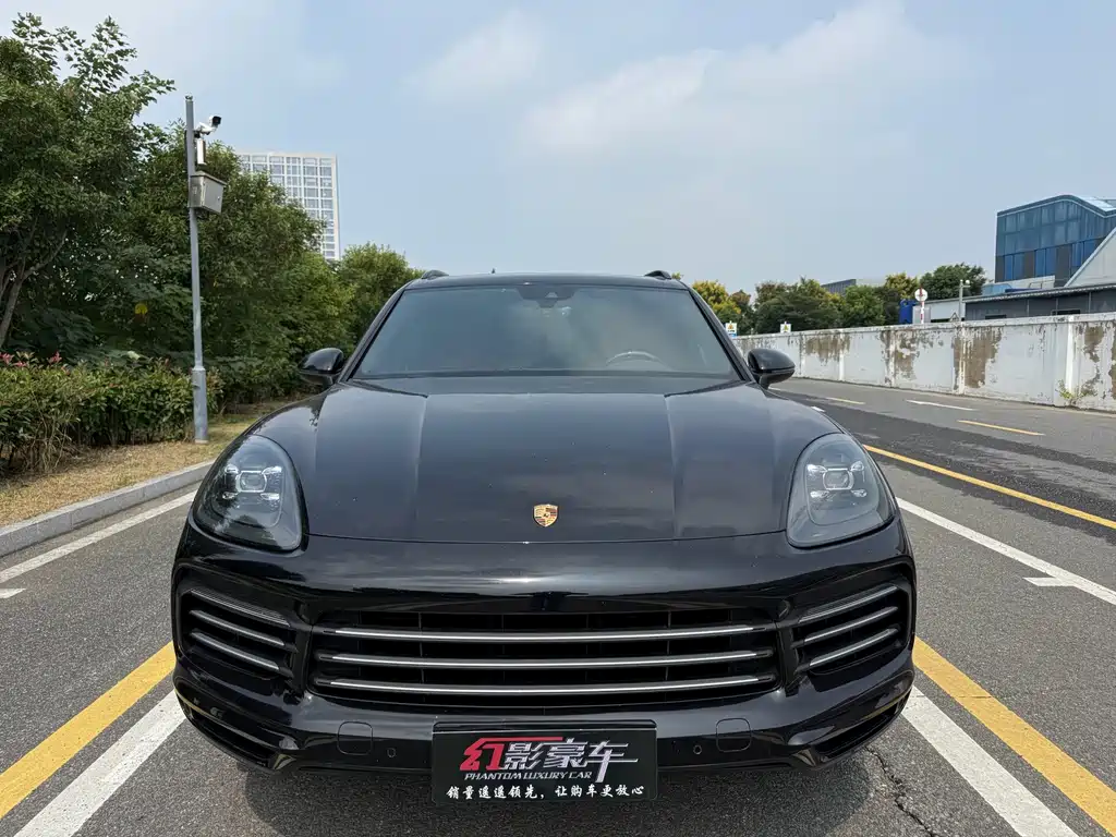 Porsche Cayenne — миниатюра 2