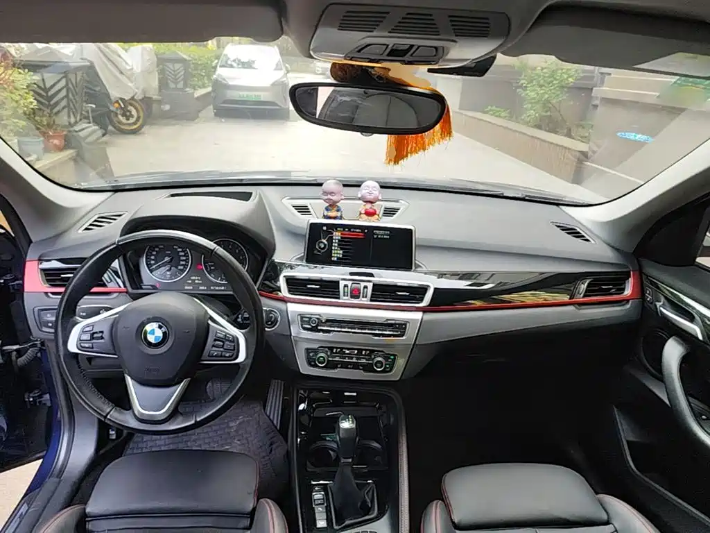 BMW X1 — миниатюра 10