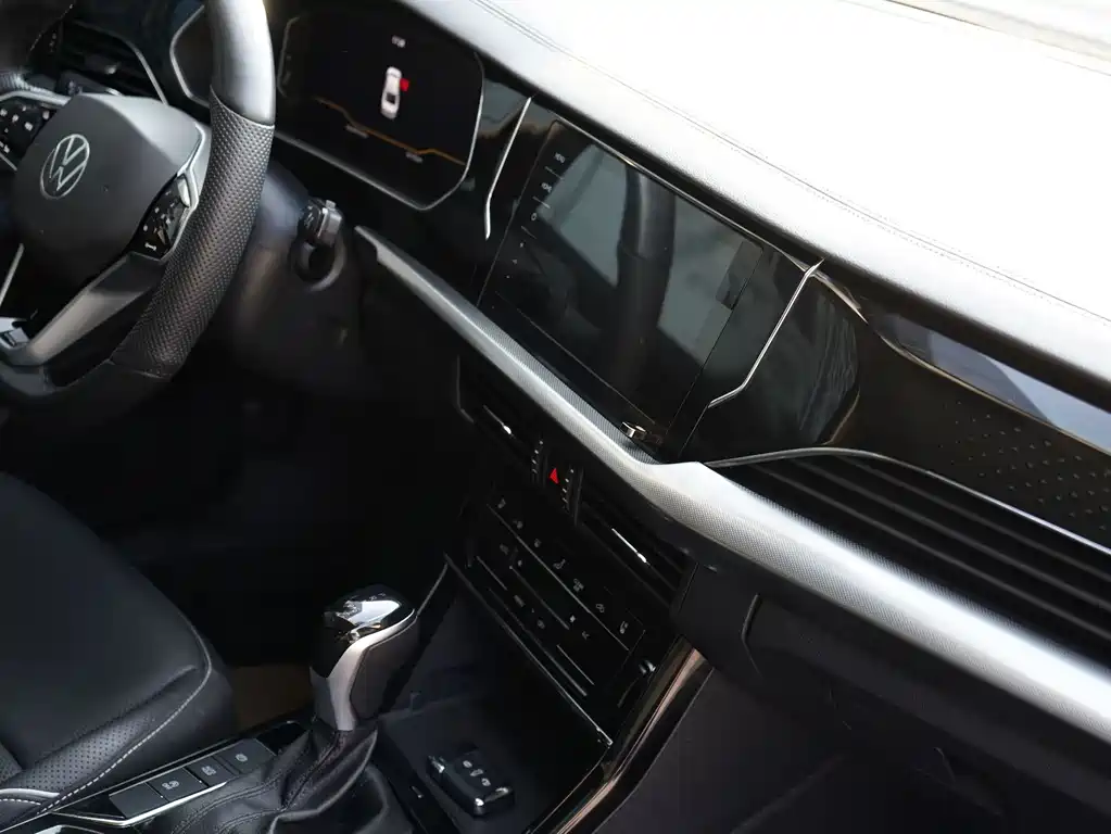 Volkswagen Passat — миниатюра 10