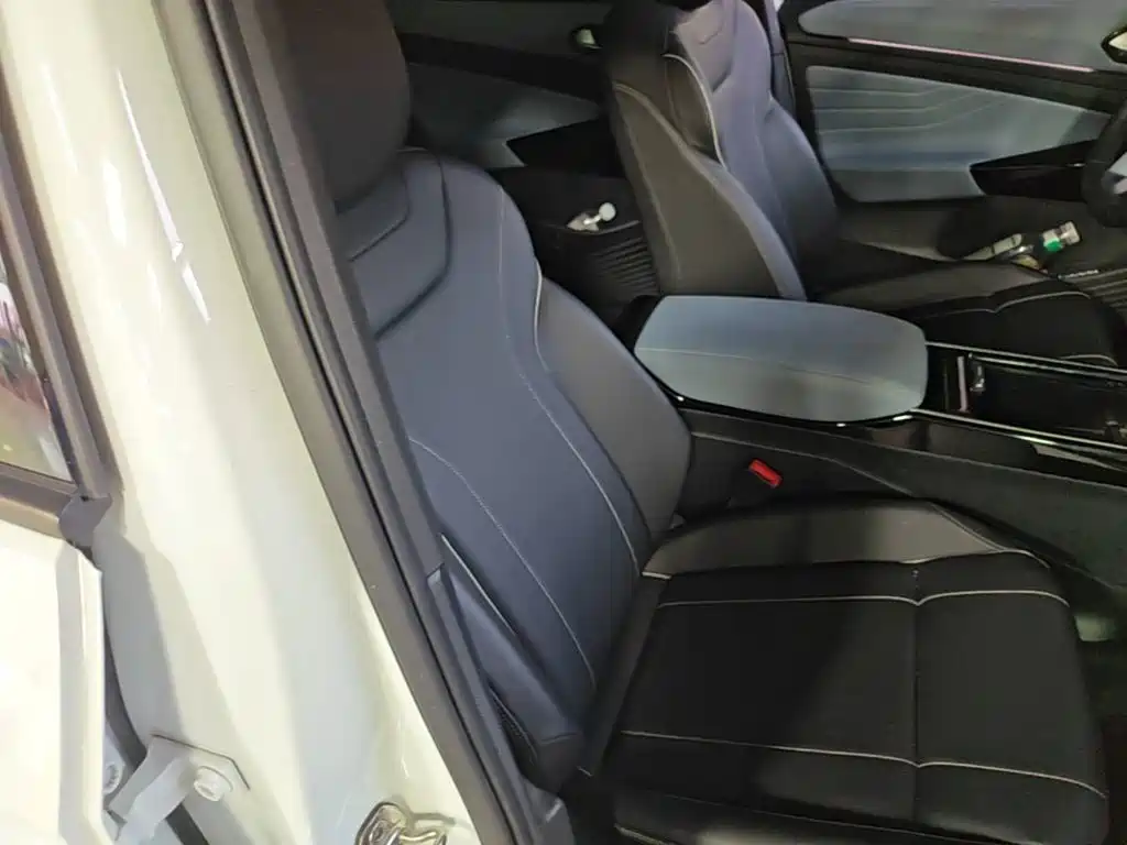 Volkswagen ID.4 X — миниатюра 25