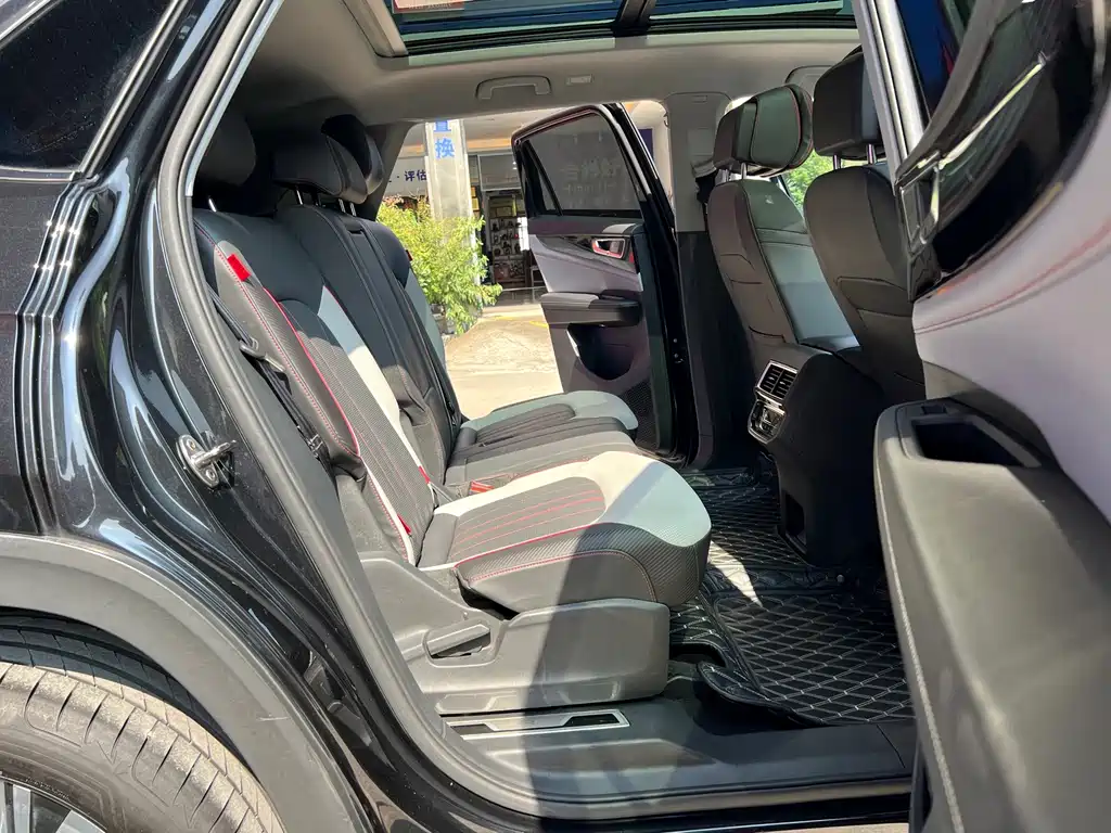 Volkswagen Teramont — миниатюра 32