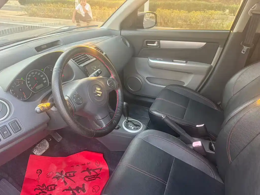 Suzuki Swift — миниатюра 4