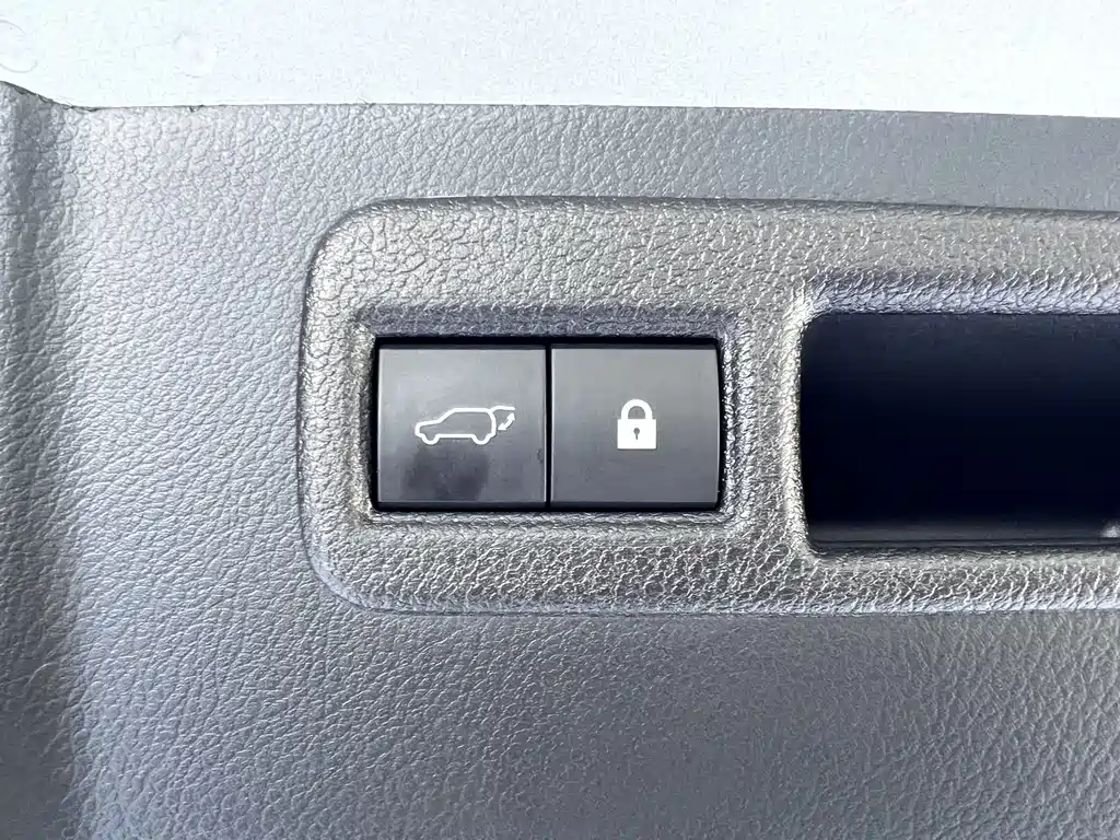 Lexus NX — миниатюра 18