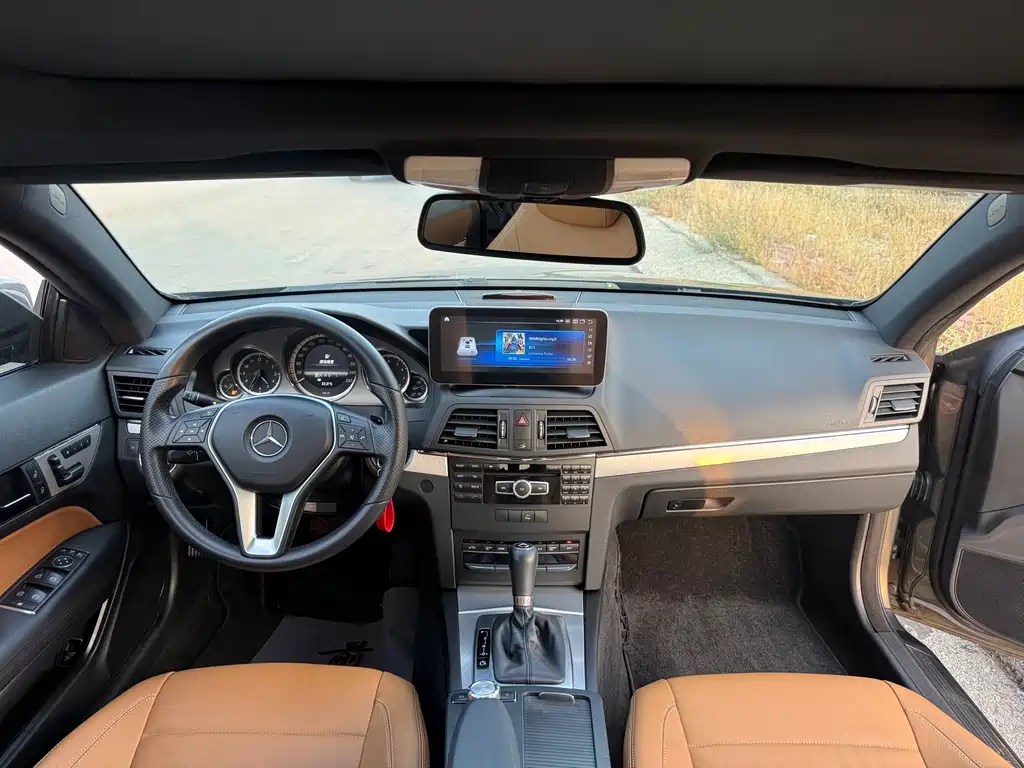 Mercedes-Benz E-Class (Import) — миниатюра 14
