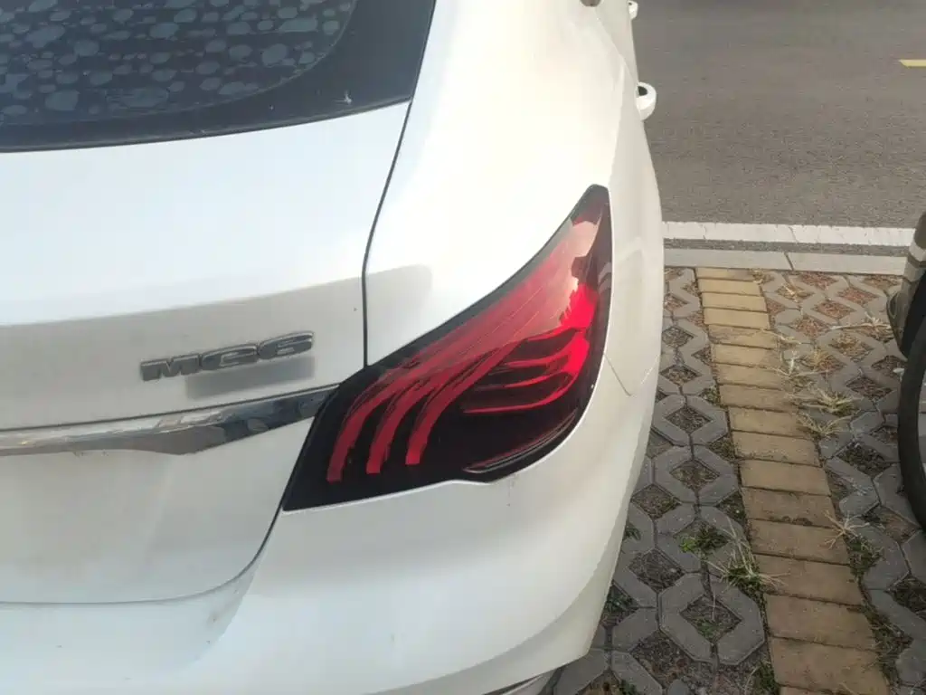 MG MG6 — миниатюра 8